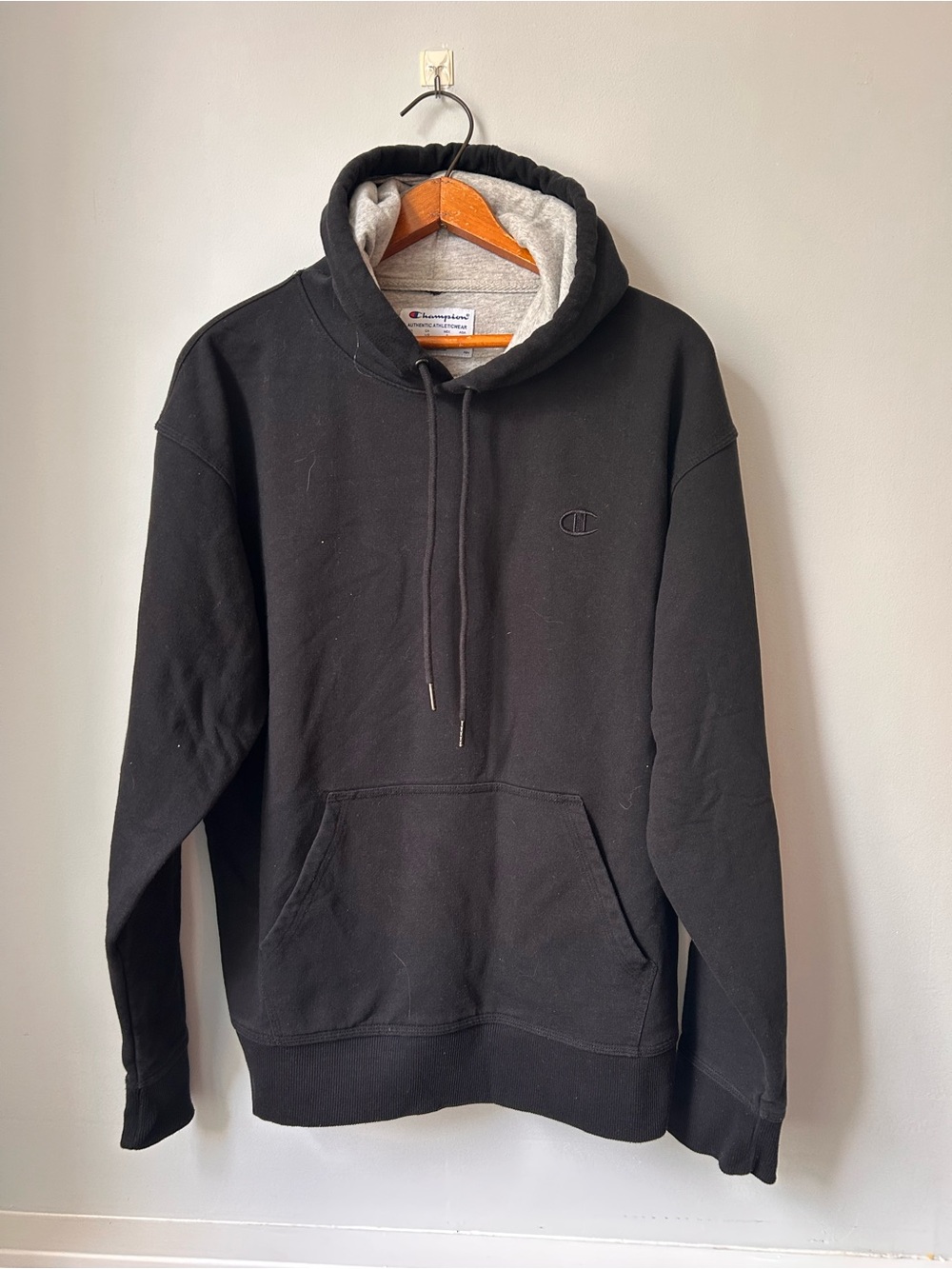 Champion Hooded Sweatshirt Men’s Size LG Black Hoodie Sweatshirt Kangaroo Pocket